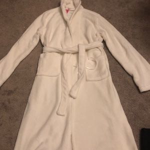 Softest ever Ulta cream robe size small/med